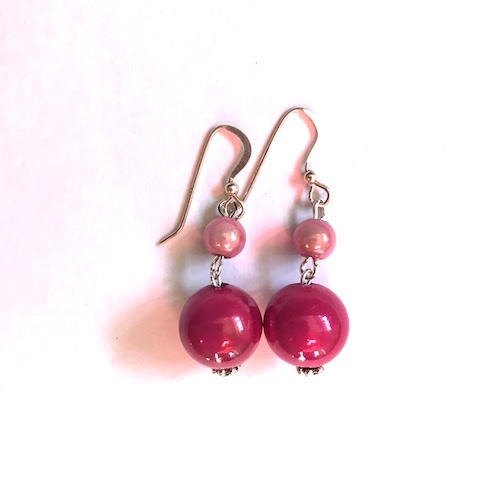 Tiny Dangly Earrings in fuchsia & pink (2,5 cm)