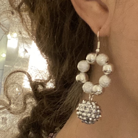 lindatoye_earrinligs_layla_stardust_blingdrop